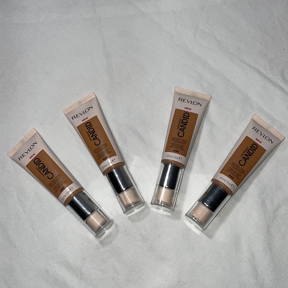 Huge Sale 🎉🎉  Revlon Candid Natural Finish Foundation 440 BRAND NEW